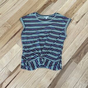 NWOT Lucky Brand short sleeve twist top - size M.
